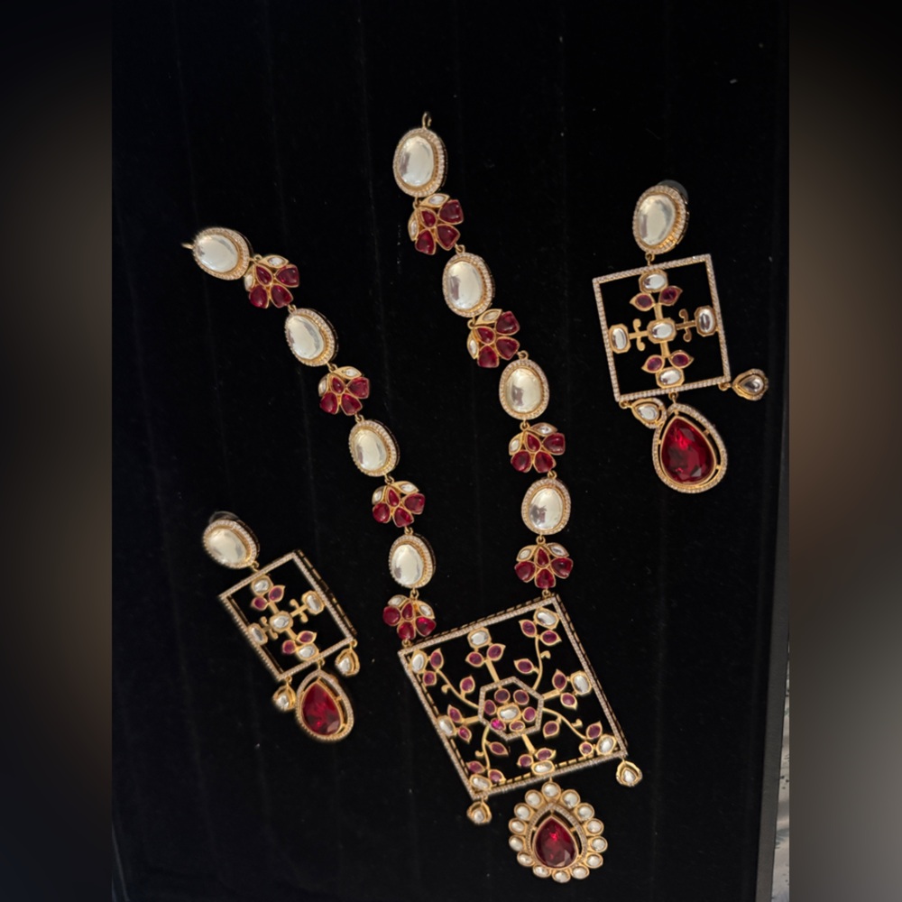 Elegant Gold and Red necklace mala with Kundan Mosanite stones traditional India